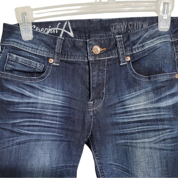 Dark Wash Distressed Skinny Jeans Special A Denim Size 7 EUC - Picture 3 of 8